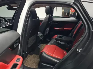 2019 Jaguar F-Pace с пробегом 45 015 км