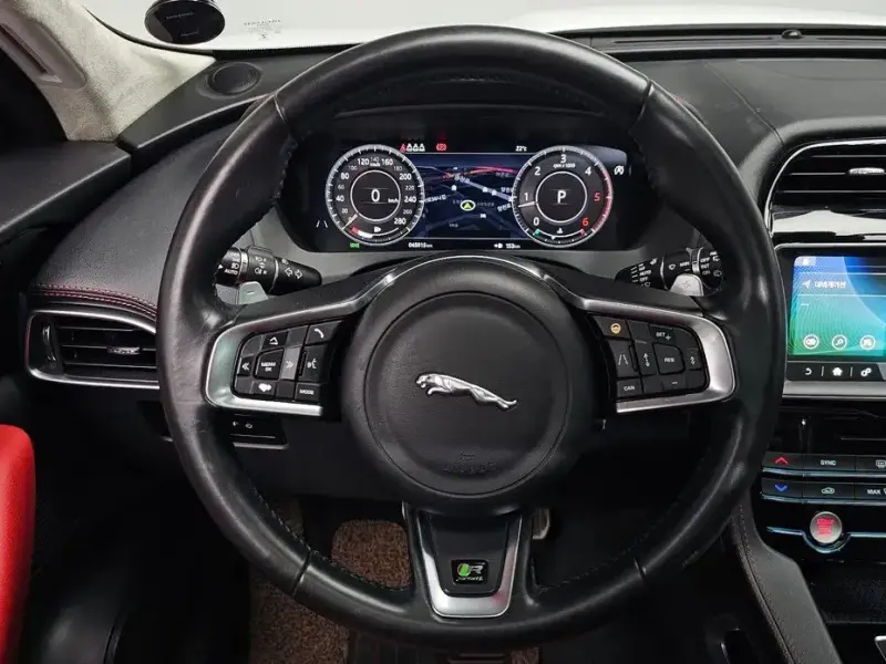 2019 Jaguar F-Pace с пробегом 45 015 км