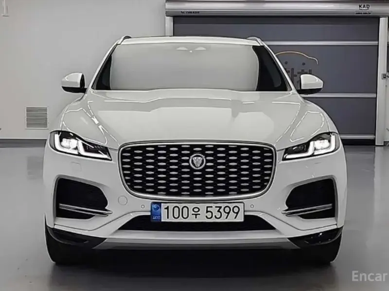2022 Jaguar F-Pace с пробегом 61 387 км