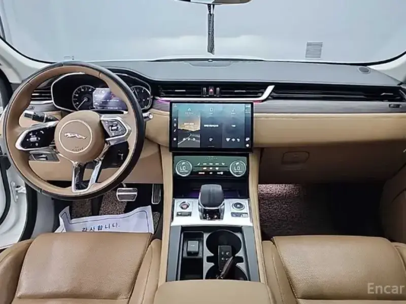2022 Jaguar F-Pace с пробегом 61 387 км