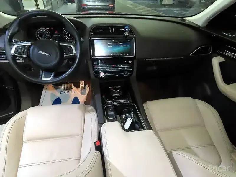 2019 Jaguar F-Pace с пробегом 108 214 км