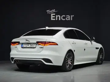 2020 Jaguar XE с пробегом 85 226 км