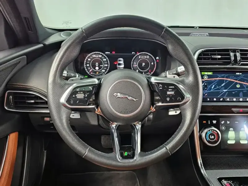 2020 Jaguar XE с пробегом 85 226 км