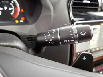 2019 Jaguar XE с пробегом 107 091 км