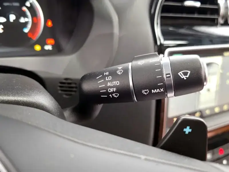 2019 Jaguar XE с пробегом 107 091 км