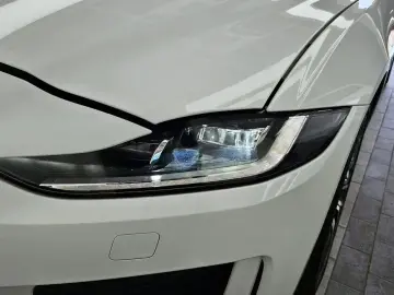 2020 Jaguar XE с пробегом 85 226 км