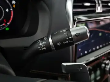 2020 Jaguar XE с пробегом 85 226 км