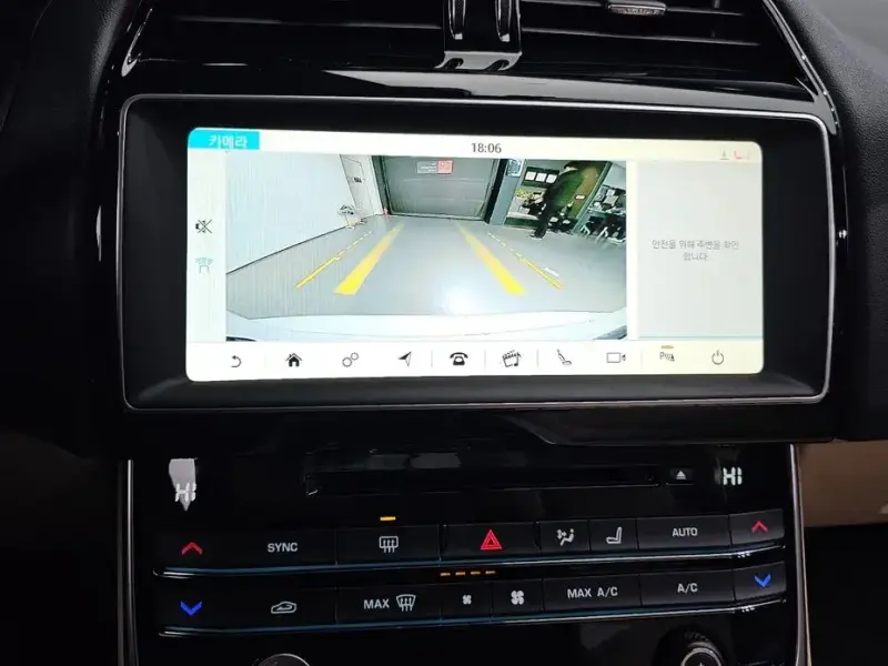 2019 Jaguar XE с пробегом 59 664 км
