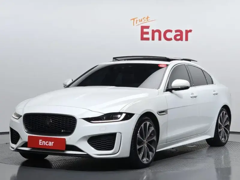 2020 Jaguar XE с пробегом 27 821 км