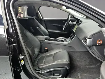 2018 Jaguar XE с пробегом 97 376 км
