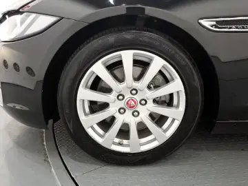 2018 Jaguar XE с пробегом 41 947 км