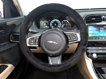 2018 Jaguar XE с пробегом 41 947 км
