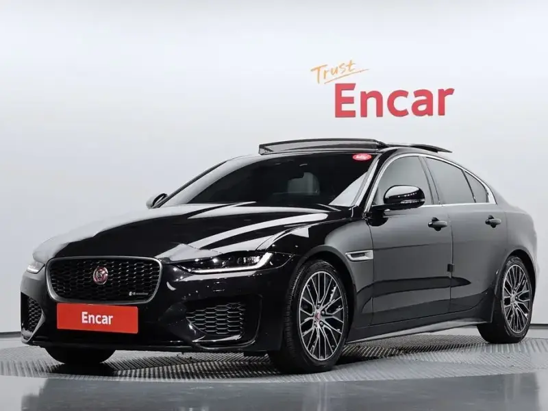 2020 Jaguar XE с пробегом 65 369 км