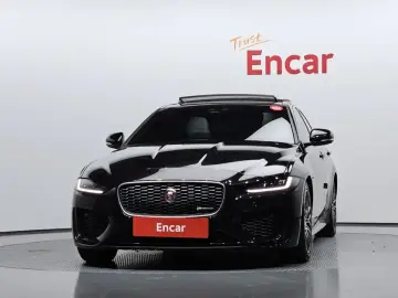 2020 Jaguar XE с пробегом 65 369 км