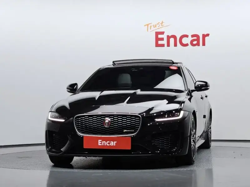 2020 Jaguar XE с пробегом 65 369 км