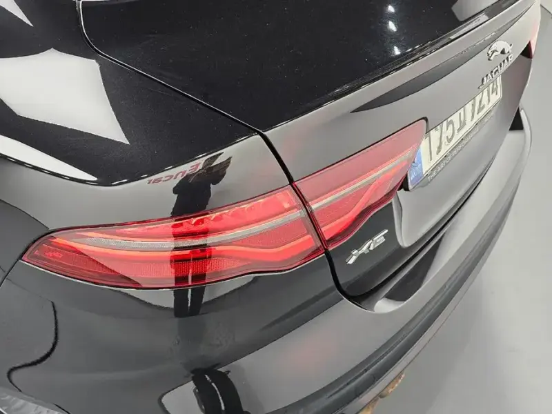 2020 Jaguar XE с пробегом 65 369 км
