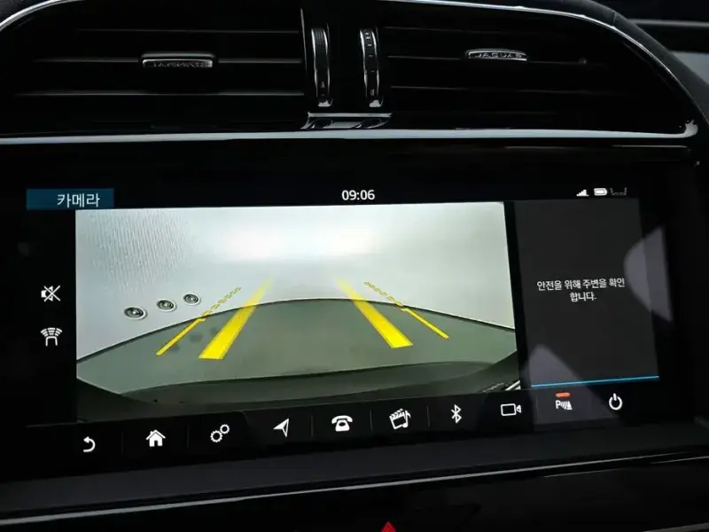 2020 Jaguar XE с пробегом 65 369 км