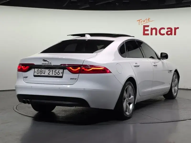 2018 Jaguar XF с пробегом 191 891 км