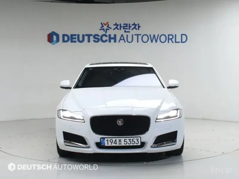 2017 Jaguar XF с пробегом 74 633 км