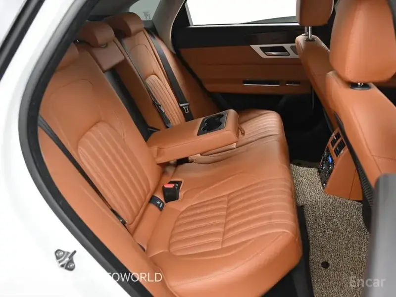 2017 Jaguar XF с пробегом 74 633 км