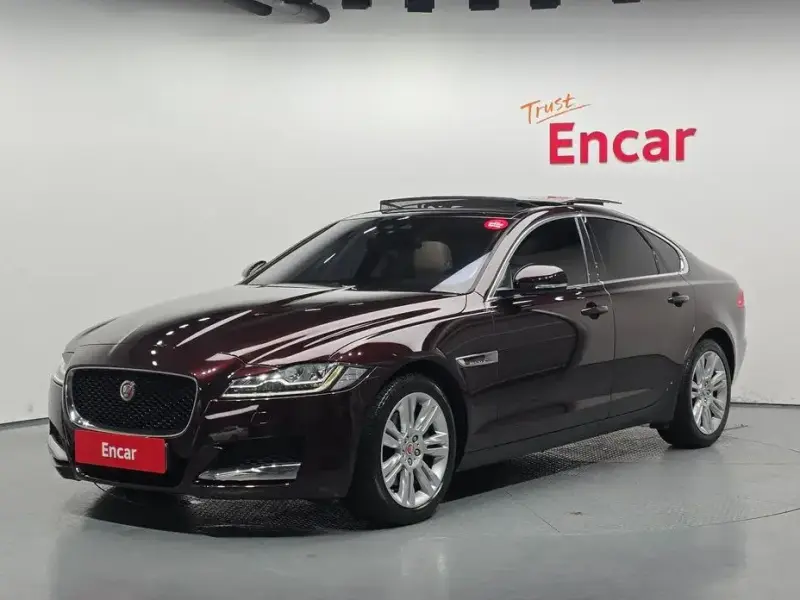 2016 Jaguar XF с пробегом 108 632 км