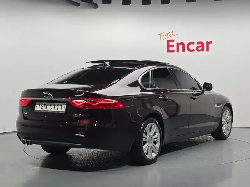 2016 Jaguar XF с пробегом 108 632 км