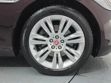 2016 Jaguar XF с пробегом 108 632 км
