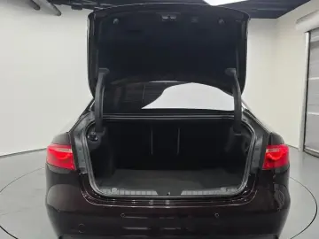 2016 Jaguar XF с пробегом 108 632 км