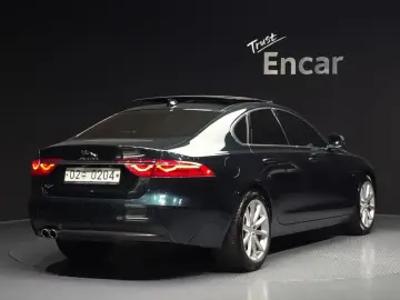 2016 Jaguar XF с пробегом 188 459 км