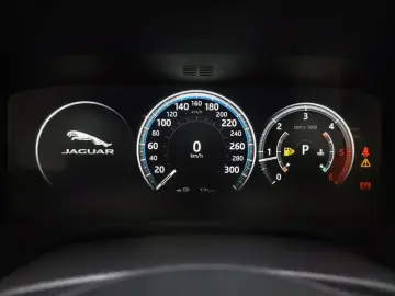 2016 Jaguar XF с пробегом 188 459 км