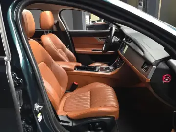 2016 Jaguar XF с пробегом 188 459 км