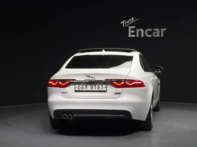 2018 Jaguar XF с пробегом 115 277 км