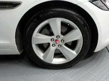 2018 Jaguar XF с пробегом 115 277 км