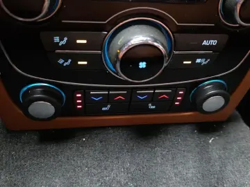 2016 Jaguar XF с пробегом 188 459 км