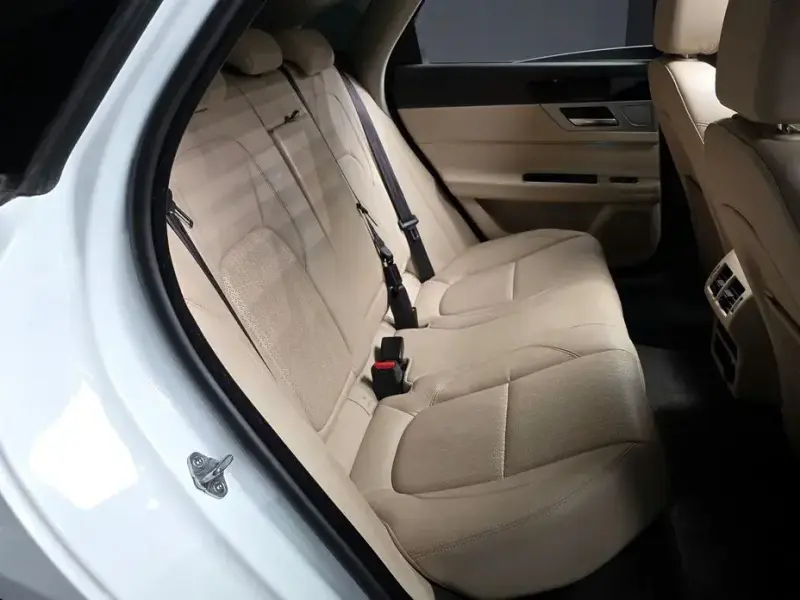 2018 Jaguar XF с пробегом 115 277 км