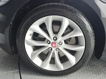 2019 Jaguar XF с пробегом 110 628 км