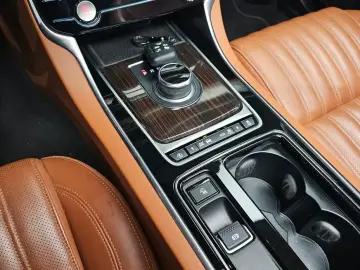 2019 Jaguar XF с пробегом 110 628 км