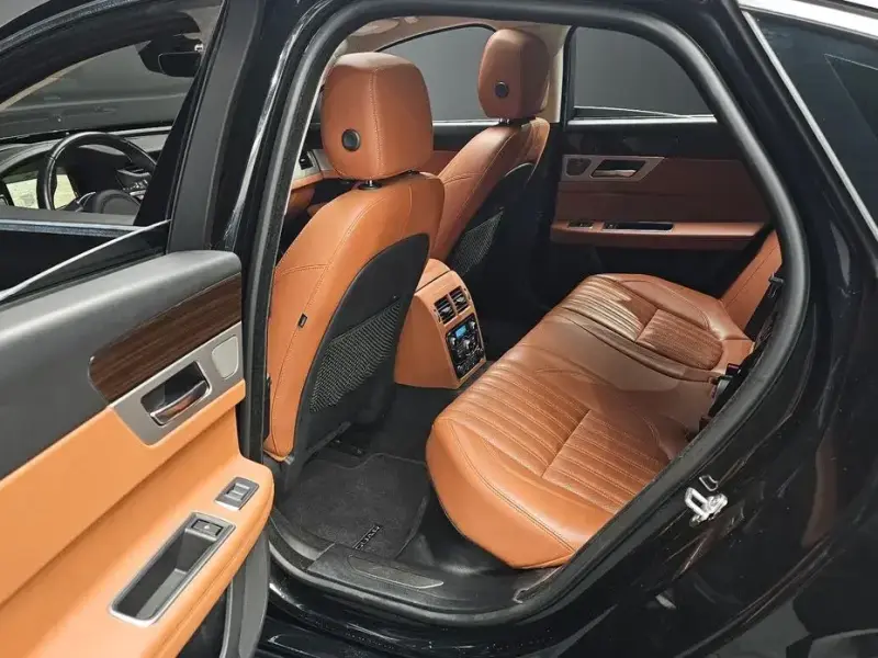 2019 Jaguar XF с пробегом 110 628 км