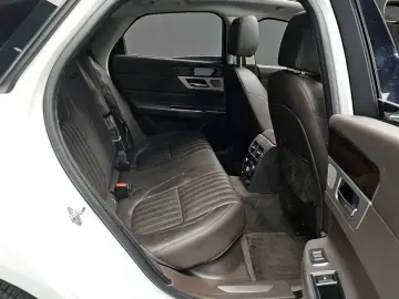 2016 Jaguar XF с пробегом 116 022 км