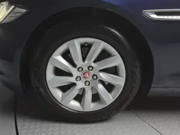 2016 Jaguar XF с пробегом 208 637 км
