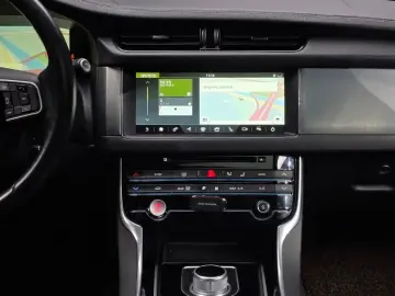 2016 Jaguar XF с пробегом 208 637 км