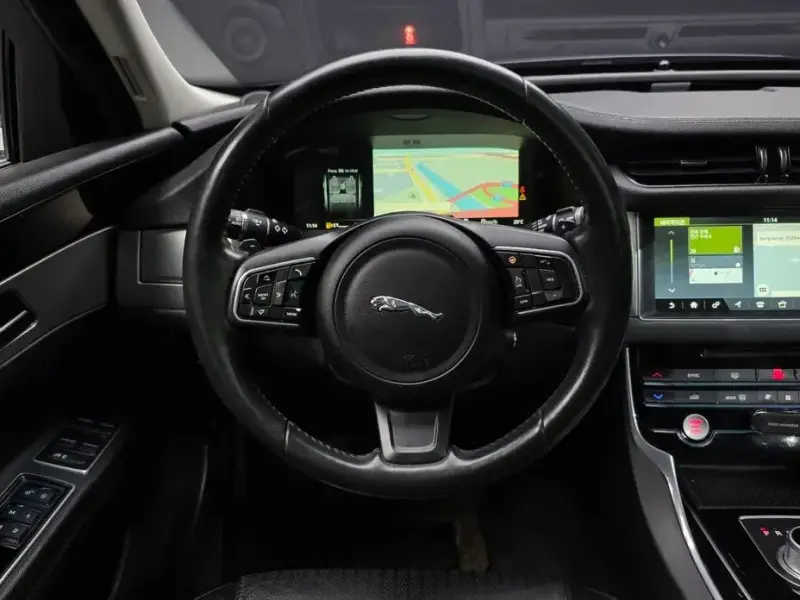 2016 Jaguar XF с пробегом 208 637 км