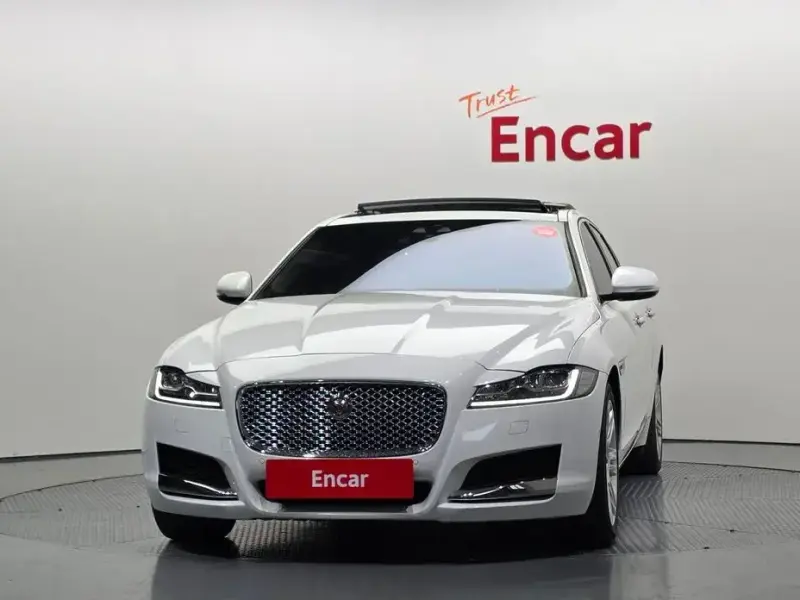 2018 Jaguar XF с пробегом 75 654 км