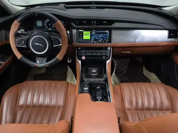 2018 Jaguar XF с пробегом 75 654 км