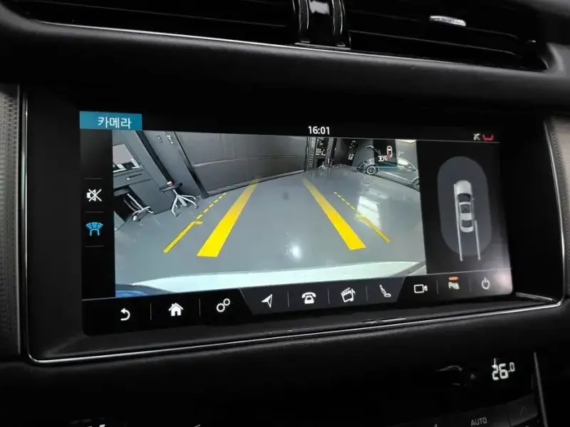 2017 Jaguar XF с пробегом 119 587 км