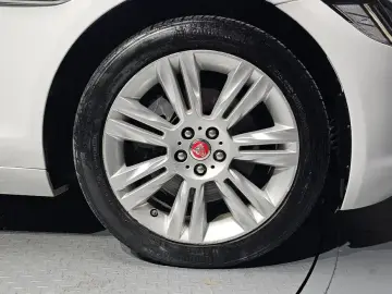 2016 Jaguar XF с пробегом 125 138 км