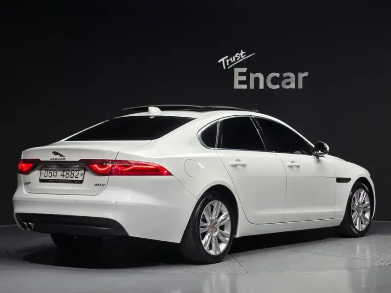 2018 Jaguar XF с пробегом 118 236 км