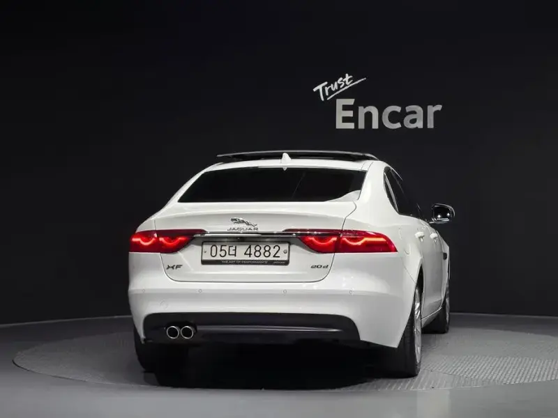 2018 Jaguar XF с пробегом 118 236 км
