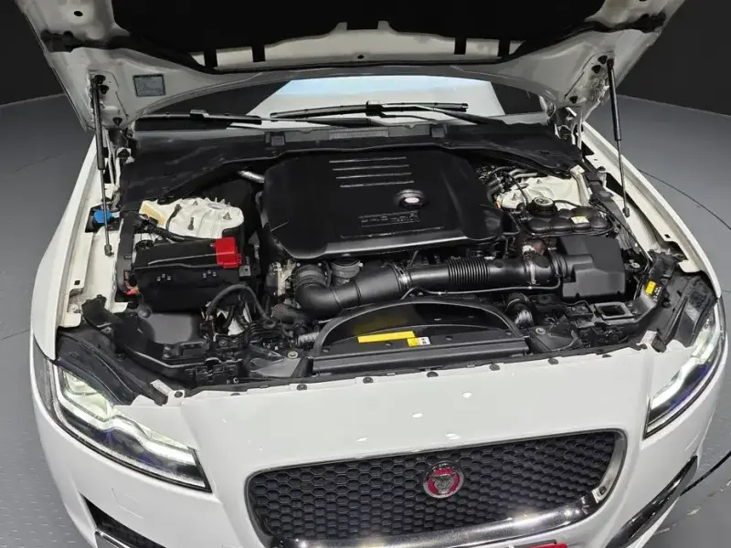 2018 Jaguar XF с пробегом 118 236 км