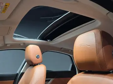 2018 Jaguar XF с пробегом 118 236 км